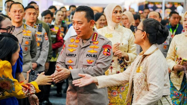 Kapolri Listyo Sigit Respons Isu Surpres Pergantian Kapolri: Keputusan Sepenuhnya Prerogatif Presiden
