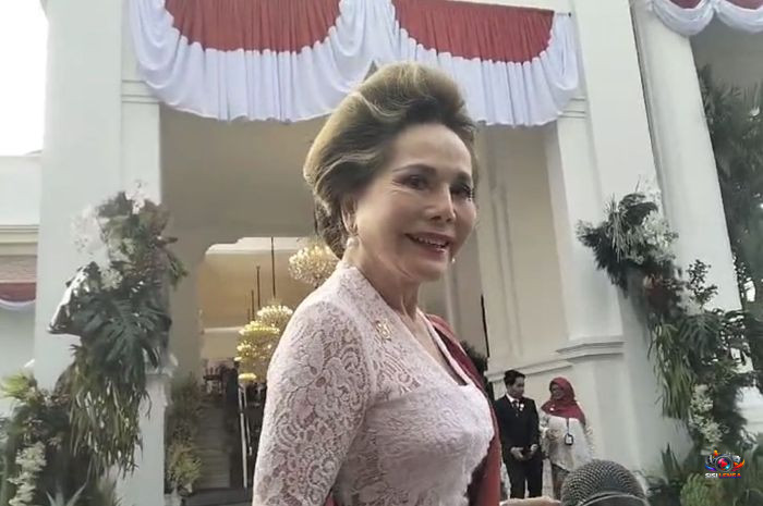 Ratna Sari Dewi Soekarno Hadir di Upacara HUT Ke-81 RI, Tampil Anggun Berkebaya Putih