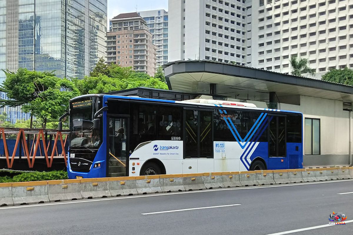 Tarif Khusus Rp 8 untuk KRL, MRT, LRT, dan TransJakarta pada HUT Ke-81 RI