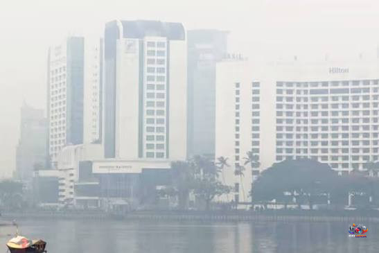 Malaysia Tetapkan Darurat di Serian, Kabut Asap Tembus Level Berbahaya hingga API di Atas 500