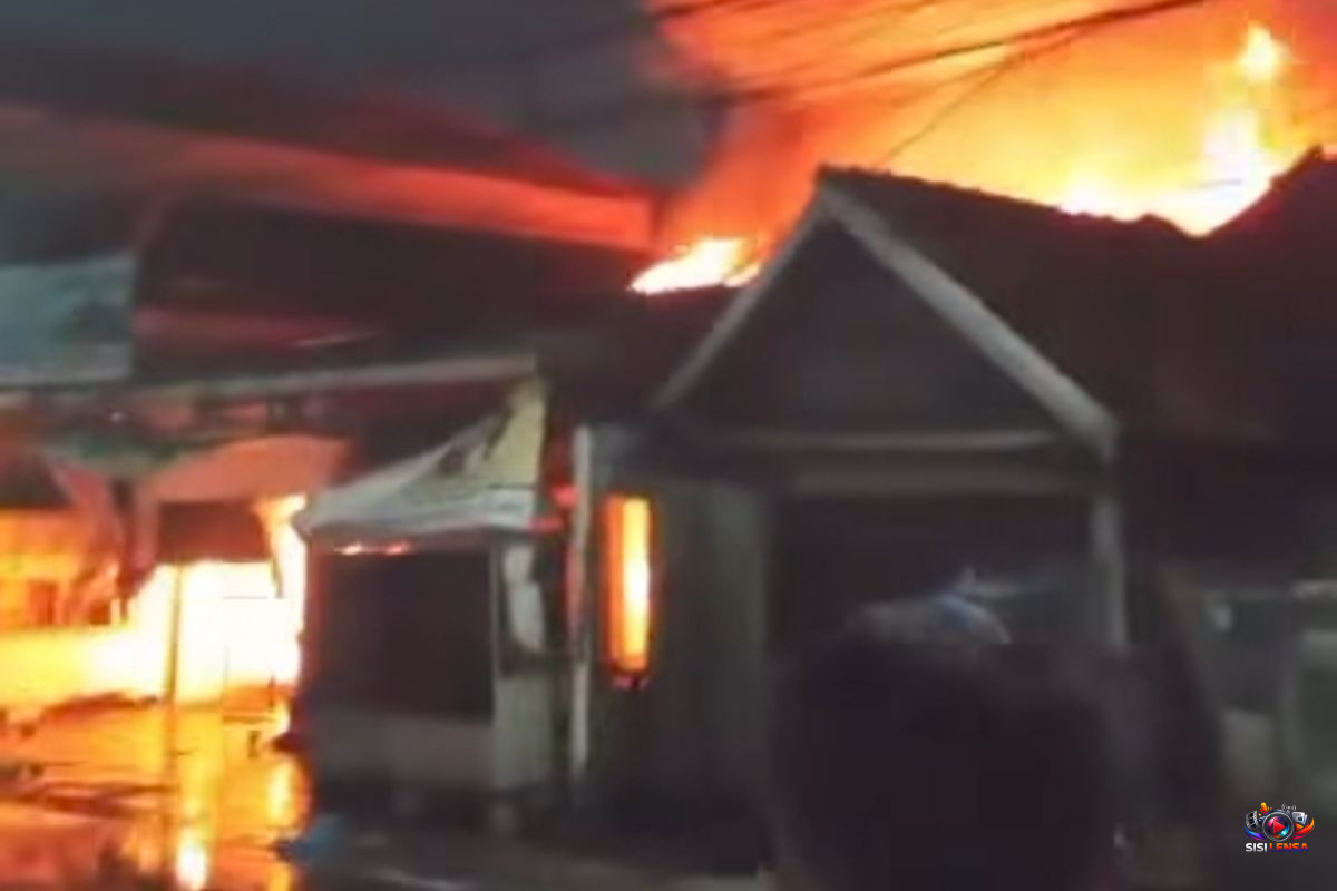 Kebakaran Tiga Ruko di Bekasi Utara, Dua Orang Tewas Terjebak di Dalam Bangunan